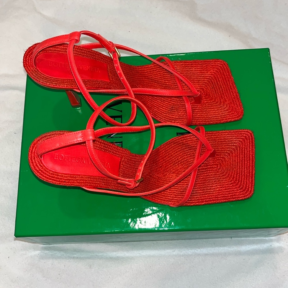 Bottega Veneta Leather Sandals